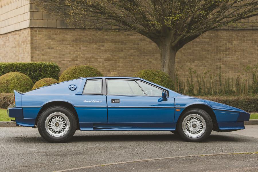  Lotus Esprit Turbo HC Limited Edition 1987 года  (фото 148 из 181)
